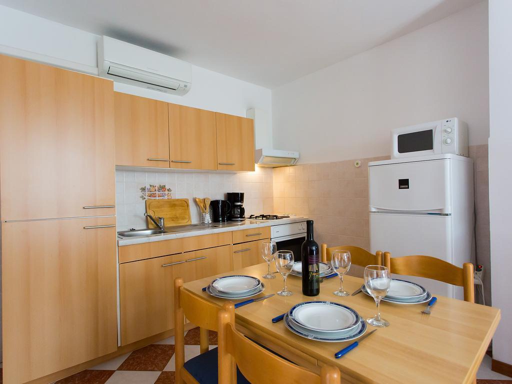 Apartments Ava Porec Exterior photo