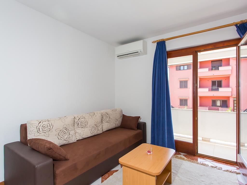 Apartments Ava Porec Exterior photo