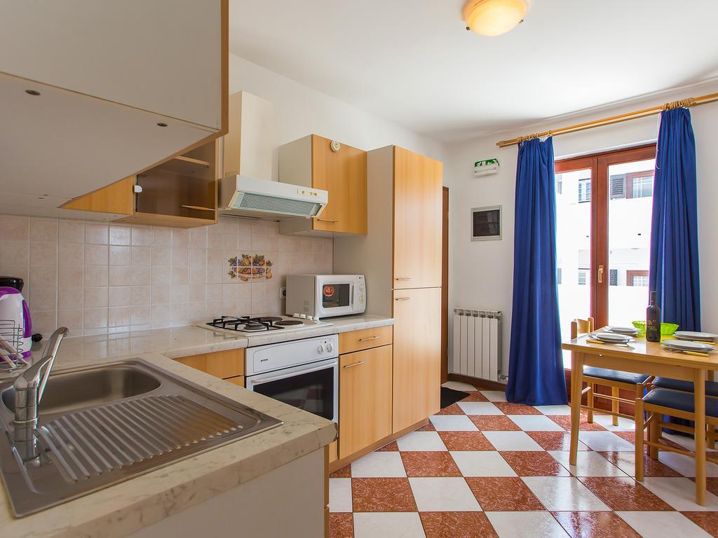 Apartments Ava Porec Exterior photo