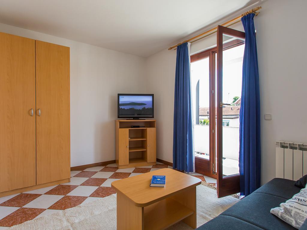 Apartments Ava Porec Exterior photo