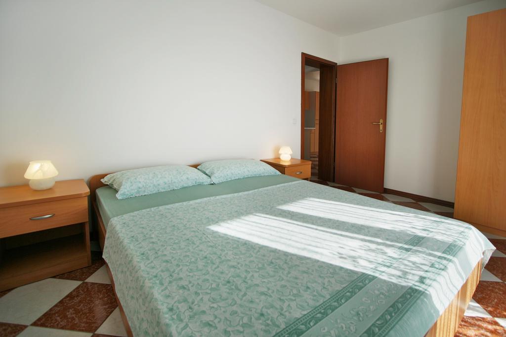 Apartments Ava Porec Exterior photo