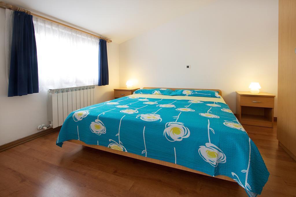 Apartments Ava Porec Exterior photo
