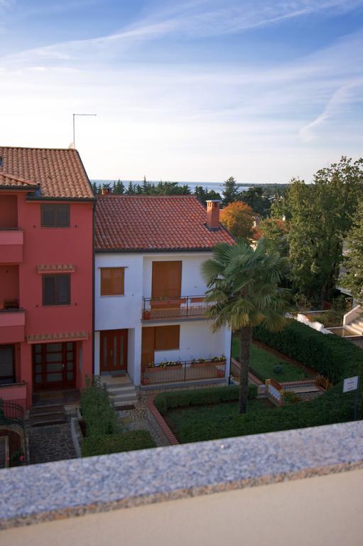 Apartments Ava Porec Exterior photo